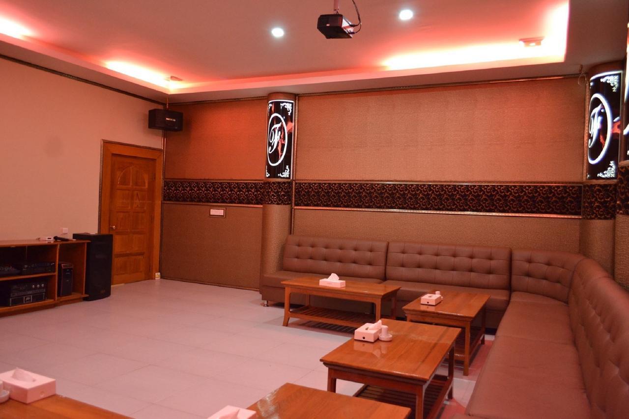 Famous Hotel Pegu Zewnętrze zdjęcie