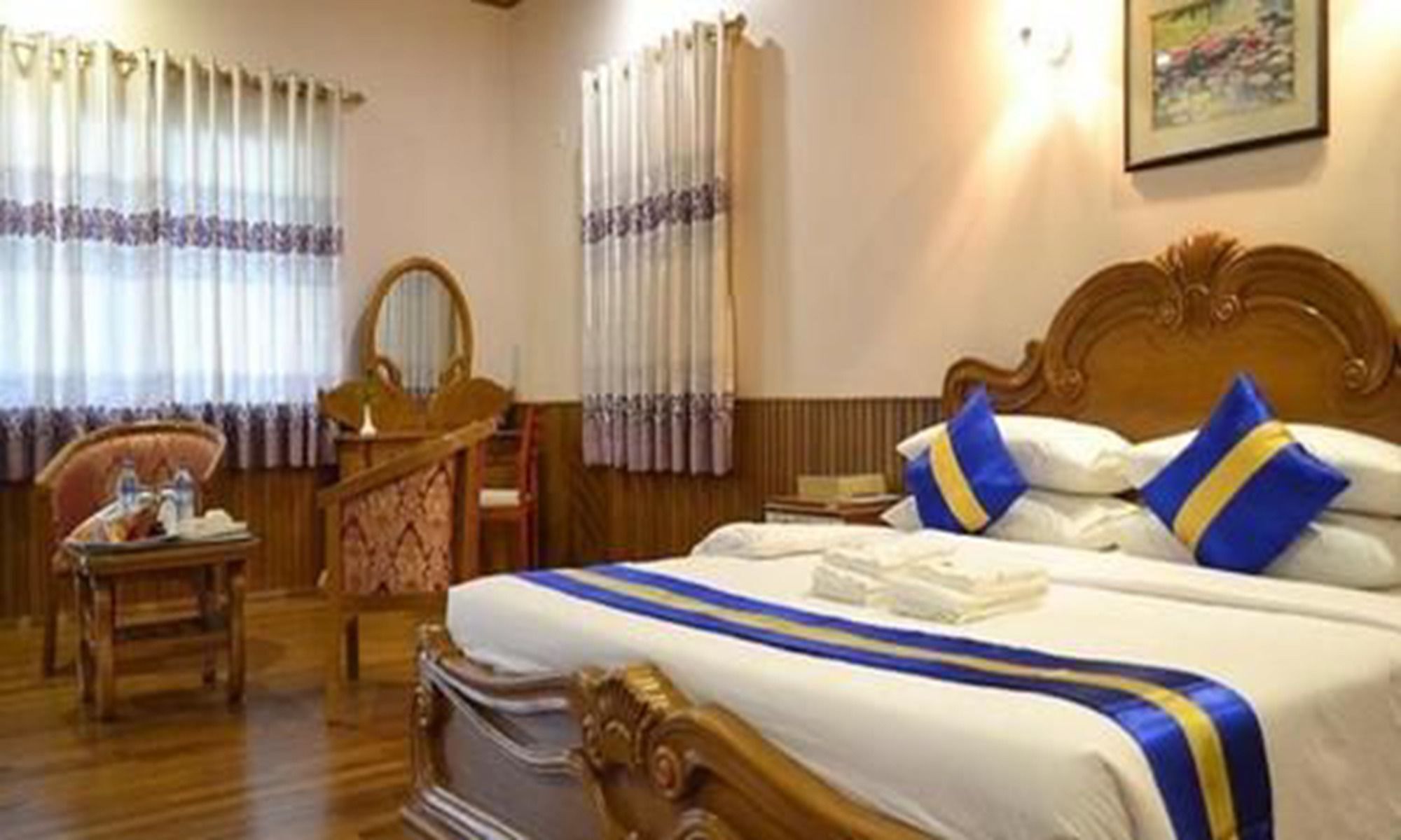 Famous Hotel Pegu Zewnętrze zdjęcie