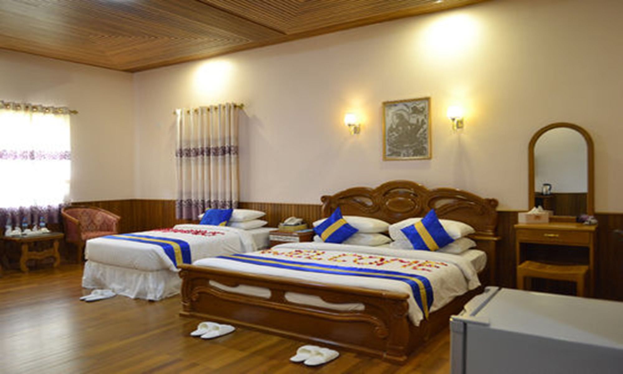 Famous Hotel Pegu Zewnętrze zdjęcie